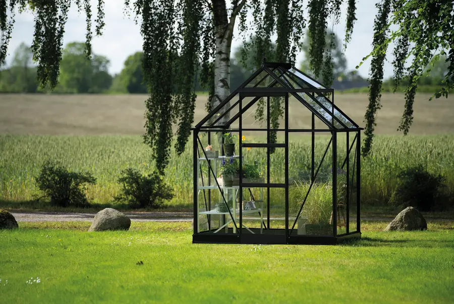 ICON 6 · 2.5 m² (6' x 4') Black w/3 mm Toughened Glass